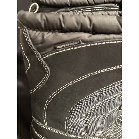 Women’s Youth North Face Waterproof Thermafelt Alpenglow IV Snow Boots, size 7 - Picture 8 of 8